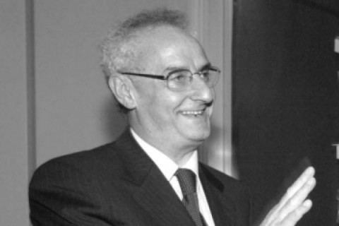Il prof. Franco Roperto: un conflentese D.O.C