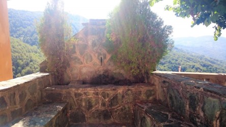 Fontana, Via Marconi