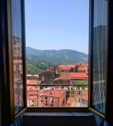 Conflenti dalla finestra