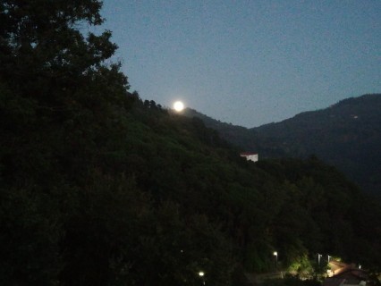 Spunta la luna dal monte....