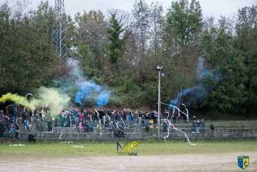 Onda D’urto giallo blu ??
