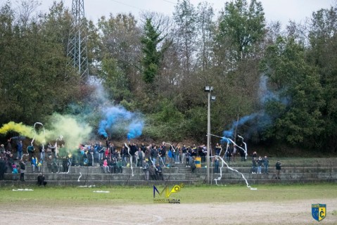 Onda D’urto giallo blu ??
