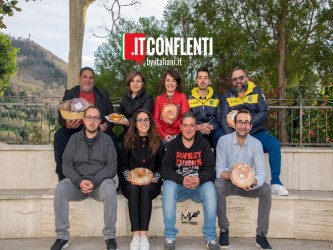 La redazione e l'I-team di ItConflenti augurano a tutti i Conflentesi una Serena Pasqua