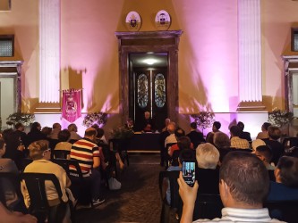 I Conflentesi salutano e ringraziano Monsignor Cantafora