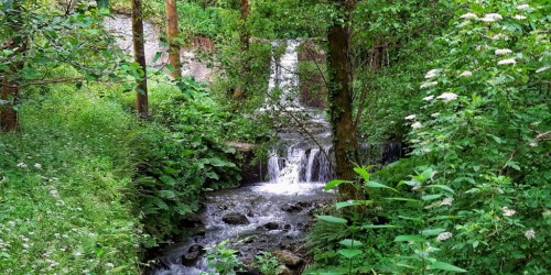 Cascata fiume salso