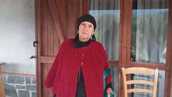 Ricordando i tempi antichi con la signora Rosina