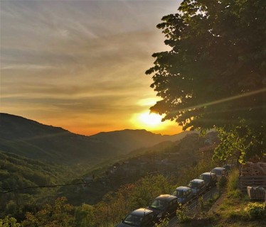 Se le ore fossero luoghi, prenderei casa in un tramonto
