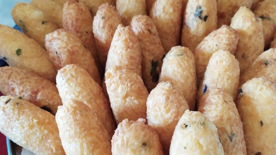 Vrasciole e risu: croccanti finger food conflentesi