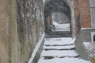 A Cava e puatru: ancora più affascinante ricoperta di neve